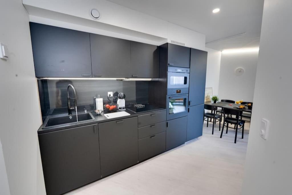 Best Location In Tampere! Modern City Apartment, 2Rooms, Kitchen And Balcony 外观 照片